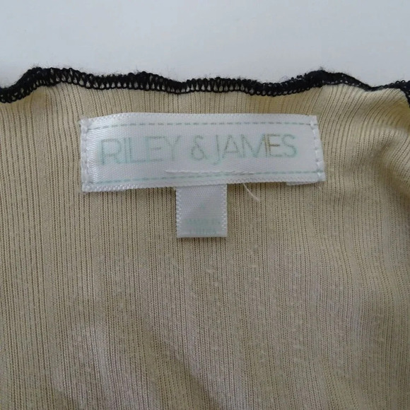 Riley and James Beige Ribbed Sleeveless Cropped Tank Top Women Size S Stretch - Picture 4 of 6